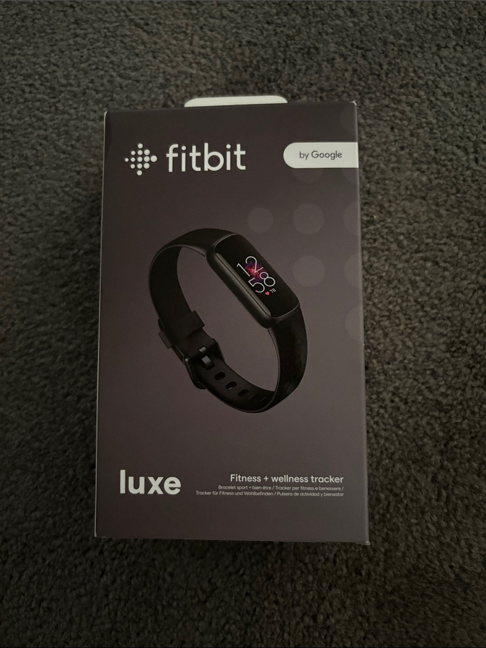 fitbit Luxe Fitness & Wellness Tracker - Black